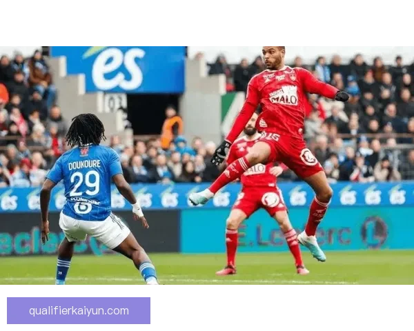 布雷斯特进攻表现持续提升，近期状态值得关注