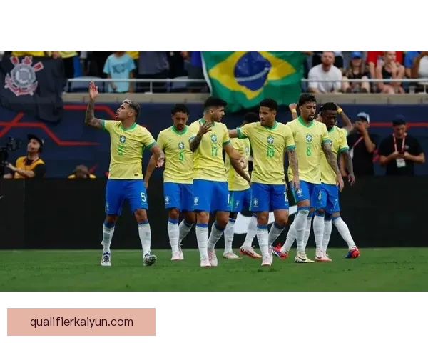 巴西队中场组织持续提升，为球队攻防转换提供稳定支持