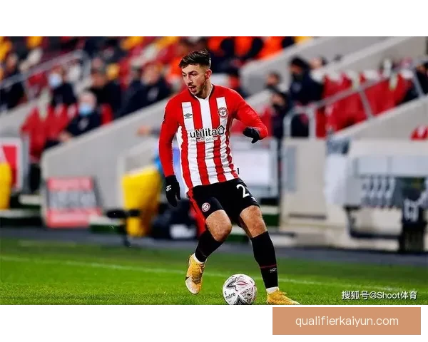 英超帕布洛·萨拉维亚状态回暖，近期表现备受关注